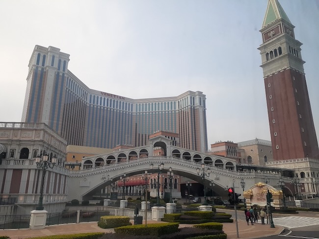 le plus grand casino du monde : the venetian macau (macao)